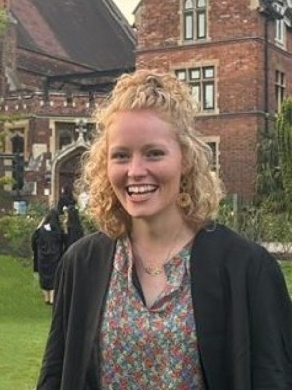  Charlotte Apsey