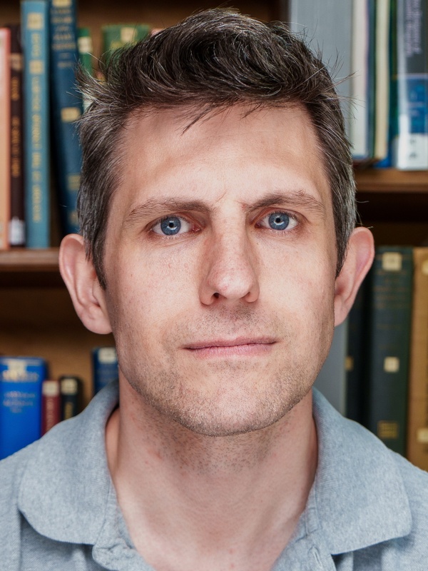 Dr Richard Stutt