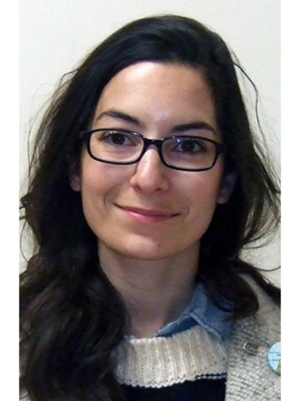  Antonia Yarur