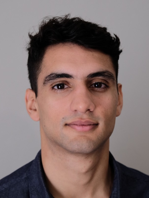 Dr Kostas Papadopoulos