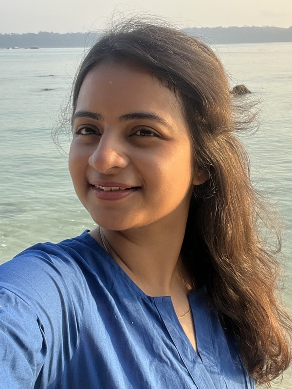  Riya Basu