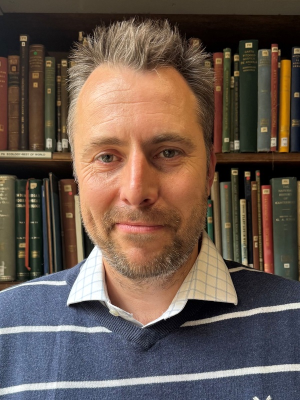 Dr Thomas Worthington