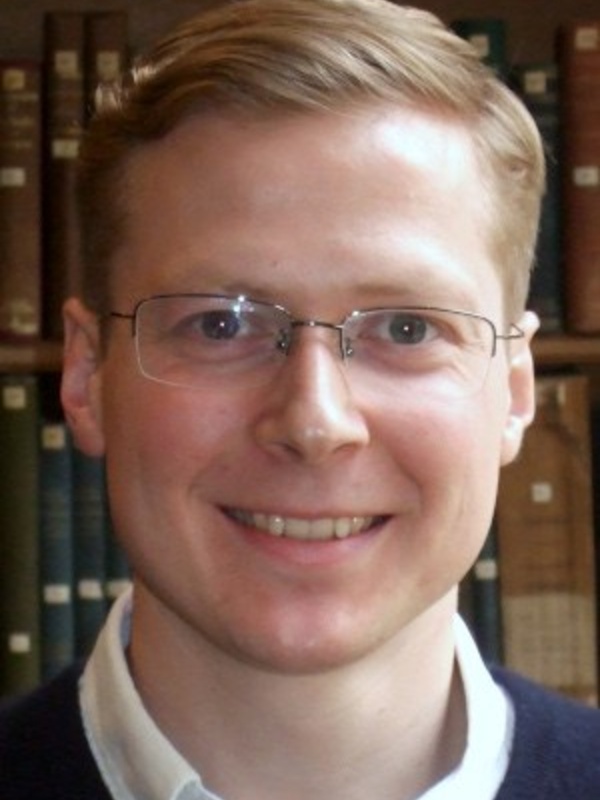 Professor Sebastian Eves-van den Akker