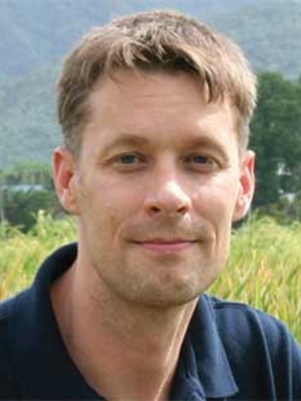 Professor Julian Hibberd