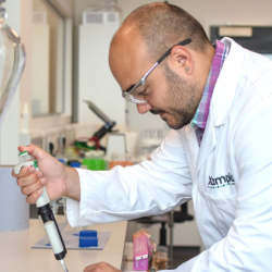 Luke Browning in the lab at Xampla. Photo by Georgios Gkotsis. 