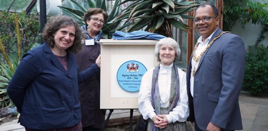 Agnes Arber plaque unveiling at the Botanic Garden with Professor Anne Ferguson-Smith, Penny Heath, Lucy Pollard and Cllr Baiju Thittala Varkey