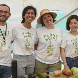 Nematode researchers at the festival of plants